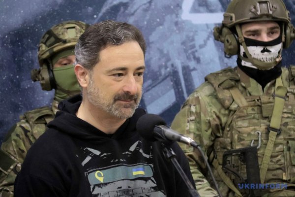 У Києві презентували колекційну поштову марку, присвячену спецпідрозділу ГУР «Артан»
