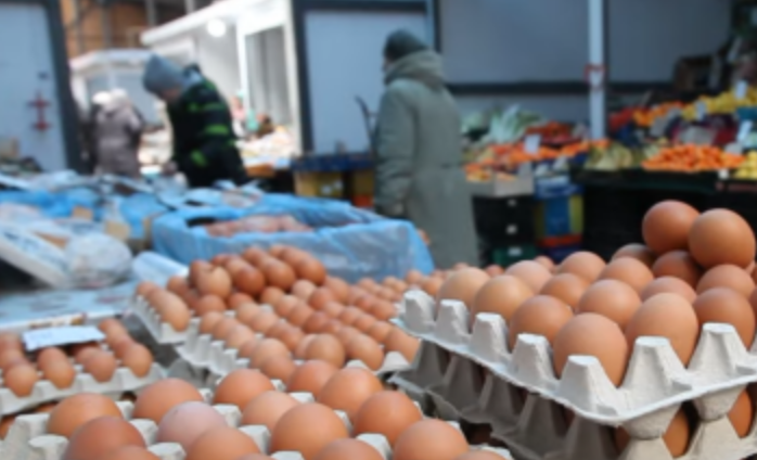 Инфляция бьёт рекорды: продукты в Украине резко подорожали, яйца выросли в цене на 75%